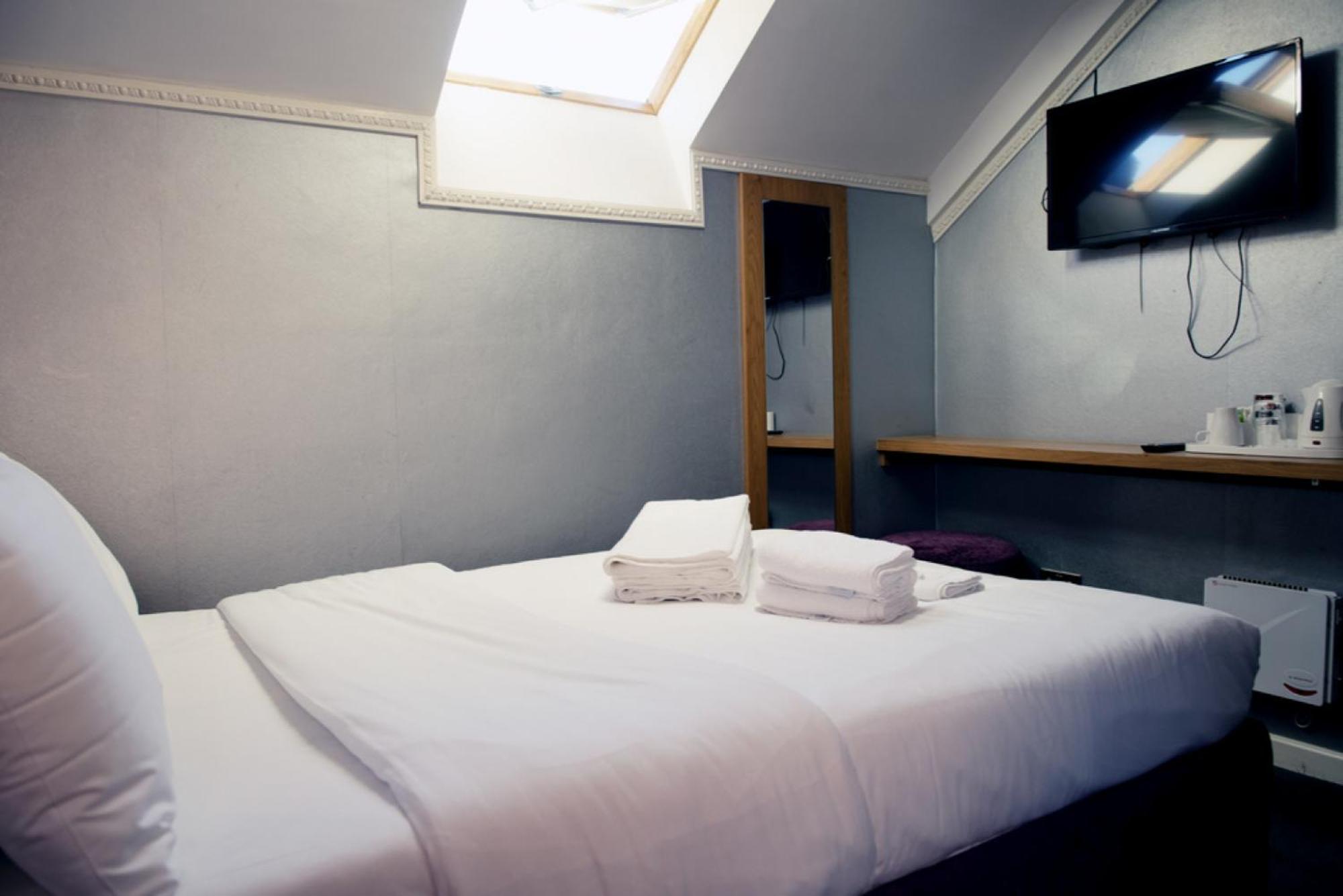 Hotels 24-7 - The Old Victoria Hotel Newport  Luaran gambar