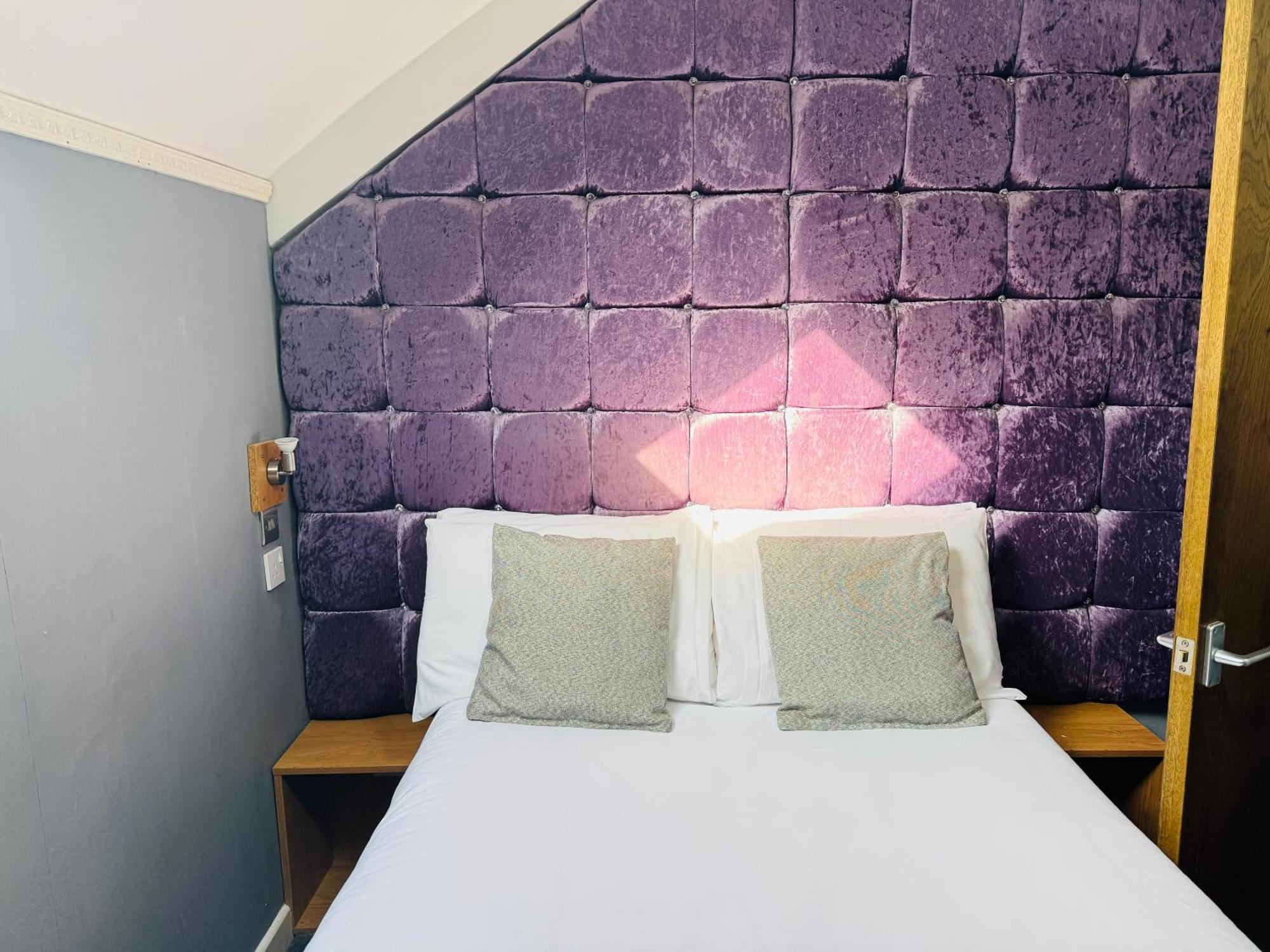 Hotels 24-7 - The Old Victoria Hotel Newport  Luaran gambar