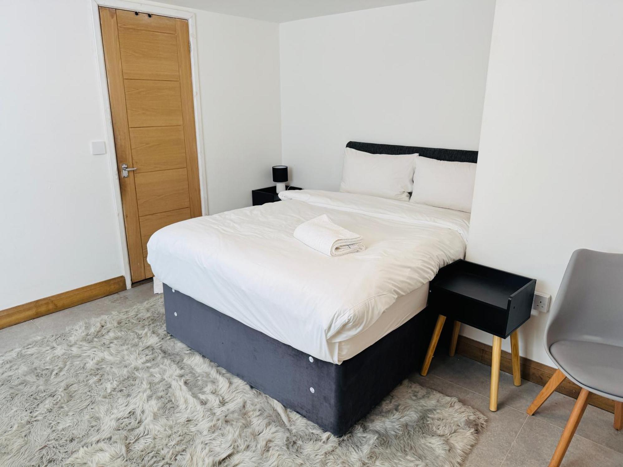 Hotels 24-7 - The Old Victoria Hotel Newport  Luaran gambar